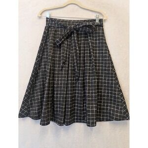 See You Monday Junior's Size M Midi Skirt Black White Grid Print